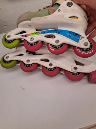 Patines en linea de niña talla ajustable  30 a 33
