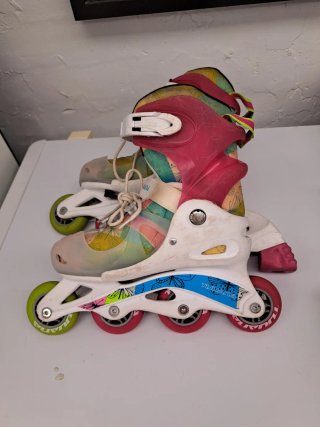 Patines en linea de niña talla ajustable  30 a 33