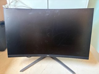 Monitor Gaming AOC Curvo
