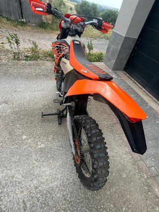 SE VENDE KTM 125 EXC ENDURO 2008