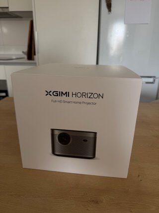 XGIMI Horizon Full-HD Smart Home Proyector