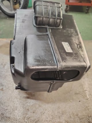 Caja Filtro Aire Aprilia Pegaso 650