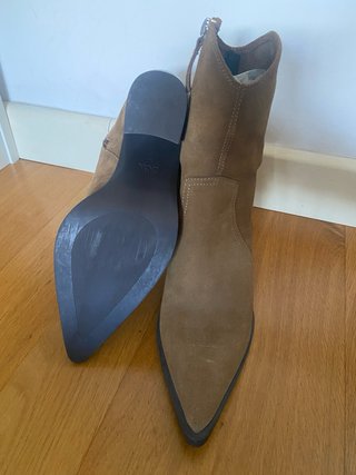 Botas cowboy piel ante Zara marrones