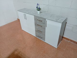 Aparador moderno