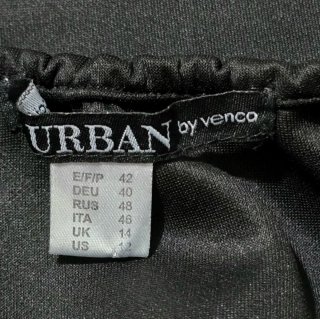 Vestido negro cuello halter