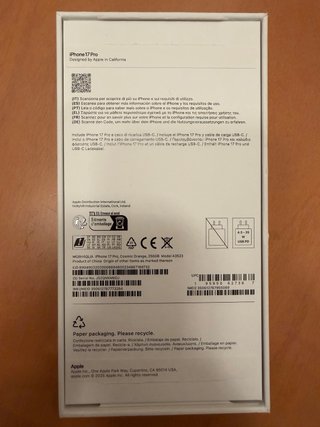 iPhone 17 Pro 256GB Cosmic Orange