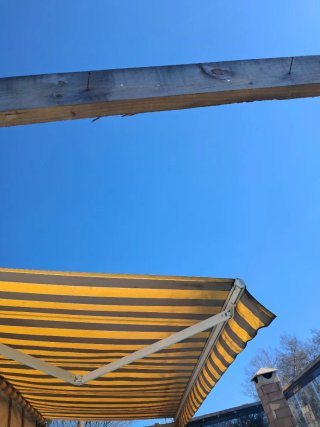 Toldo Rayas Marrón y Amarillo