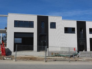 Nave industrial en venta en O Milladoiro en Ames