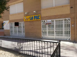 Local comercial en venta en La Paz en Villena