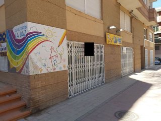 Local comercial en venta en La Paz en Villena