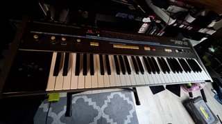 Sintetizzatore vintage Korg Poly 61