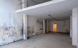 Local comercial en venta en Centre en Cornellà de Llobregat