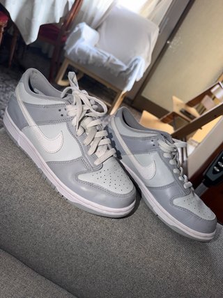 Nike Air Jordan Low Gris y Blanco