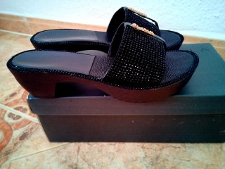 Roberto Botella Sandalias Negras Brillantes