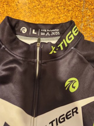 Equipación Ciclismo Invierno X-Tiger