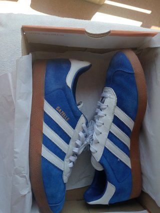 Zapatillas Adidas Gazelle Clásicas Azul/Blanco