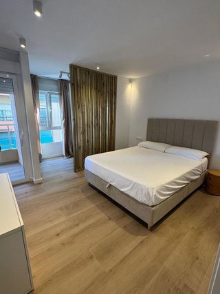 Piso en venta en Ensanche - Diputación en Alicante
