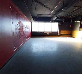 Local comercial en venta en Zona Estación - Centro en Tres Cantos