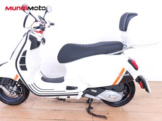 VESPA GTS 125 SUPERSPORT