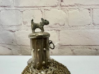 Monedero de plata antiguo