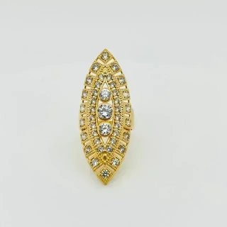 Anillo Dorado con Circonitas Moradas y Blancas