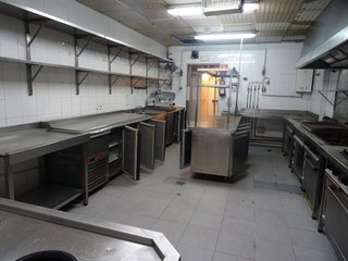 Local comercial en alquiler en Zona Estación - Centro en Tres Cantos