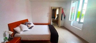 Casa adosada en venta en Castell (Es)