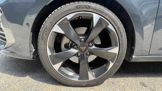 CUPRA León Sp 1.5 eTSI Tech Edition DSG 150cv