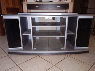 Mesa TV moderna cristal y plástico