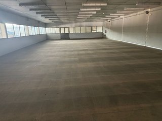 Nave industrial en alquiler en La Estación en Badajoz