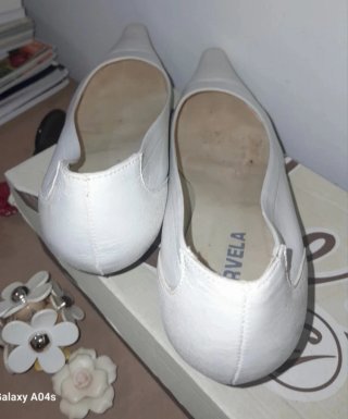 Zapatos de salón blancos Carvela