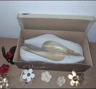 Zapatos de salón blancos Carvela