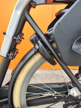 Bicicleta Batavus QUIP EXTRA cargo +silla infantil