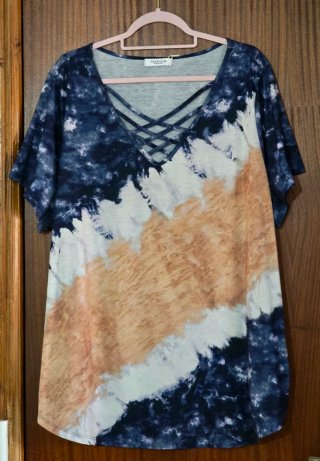 Camiseta tie-dye de manga corta