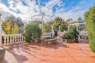 Chalet en venta en Ogíjares