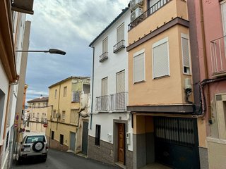 Casa adosada en venta en Rute