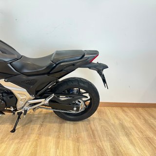 HONDA NC 750 X MANUAL