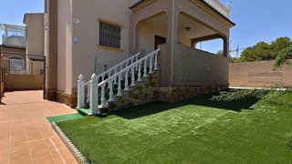 Chalet en venta en Campos de Golf - Villa Martin - Los Dolses en Orihuela