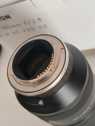 70-180mm F/2.8 Di III VC VXD G2 per fotocamere Sony Full Frame