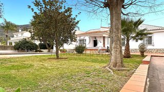 Chalet en venta en Manantiales - Lagar - Cortijo en Alhaurín de la Torre