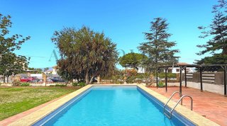 Chalet en venta en Manantiales - Lagar - Cortijo en Alhaurín de la Torre