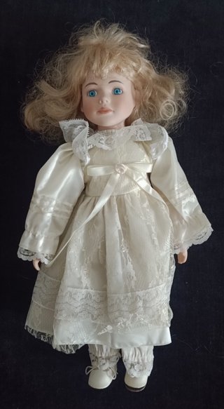 LOTE 3 MUÑECAS DE PORCELANA VINTAGE + ACCESORIOS