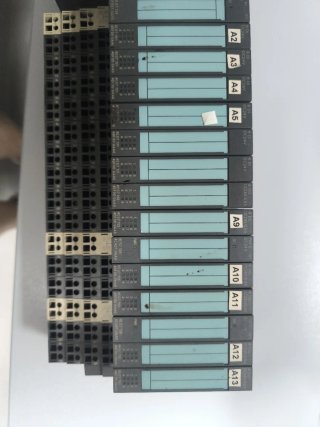 Siemens SIMATIC ET 200S PLC CPU IM 151-8