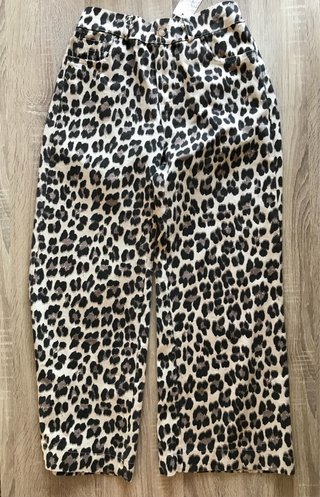 Pantalón ancho estampado leopardo mujer