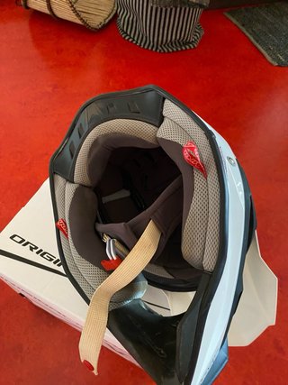 Casco Airoh Terminator 2.1 white gloss