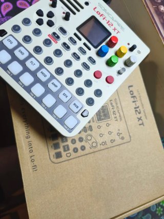 Sonicware LoFi-12 XT edizione retrò