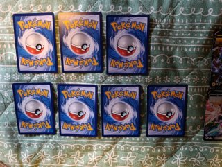 Lotto carte Pokémon Cina