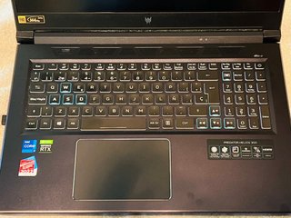 Acer Predator Helios 300 PH 317-55 2024