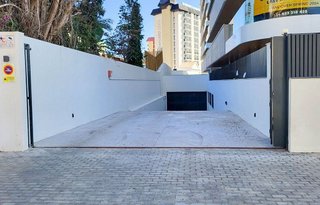 Garaje en venta en Zona Sohail en Fuengirola