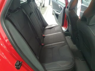 Volvo V60 2011